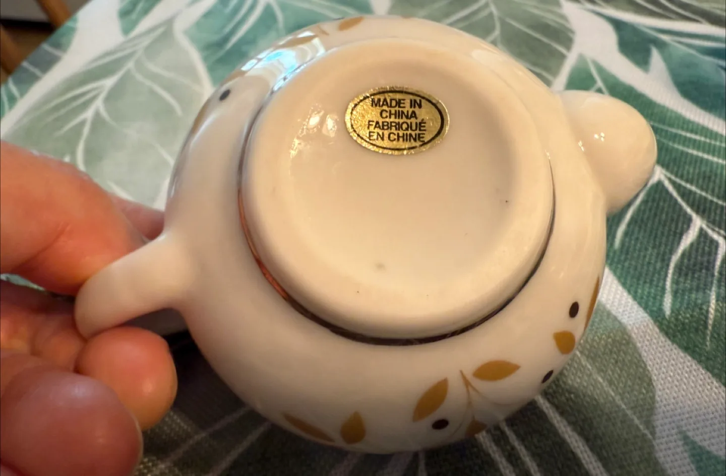 🇨🇦 🍁 Teacup and Teapot Set - ornaments image indicator(2)