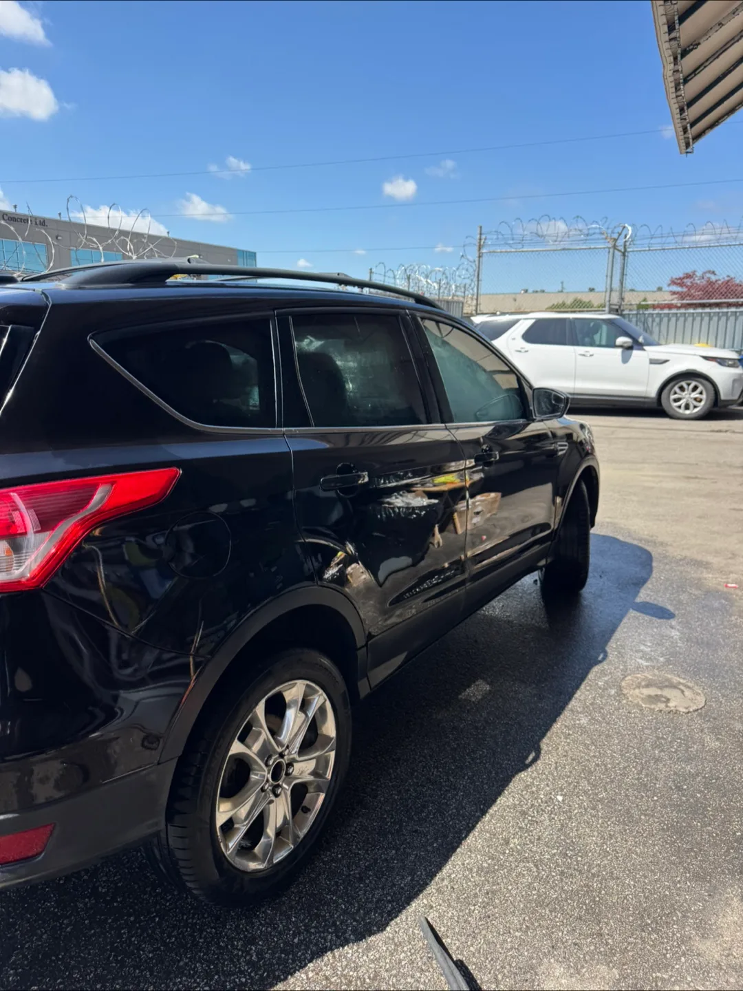 clean title 2015 ford escape image indicator(4)