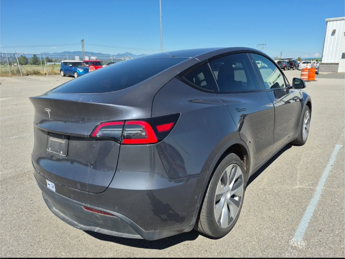 2021 tesla model y  long range image indicator(5)