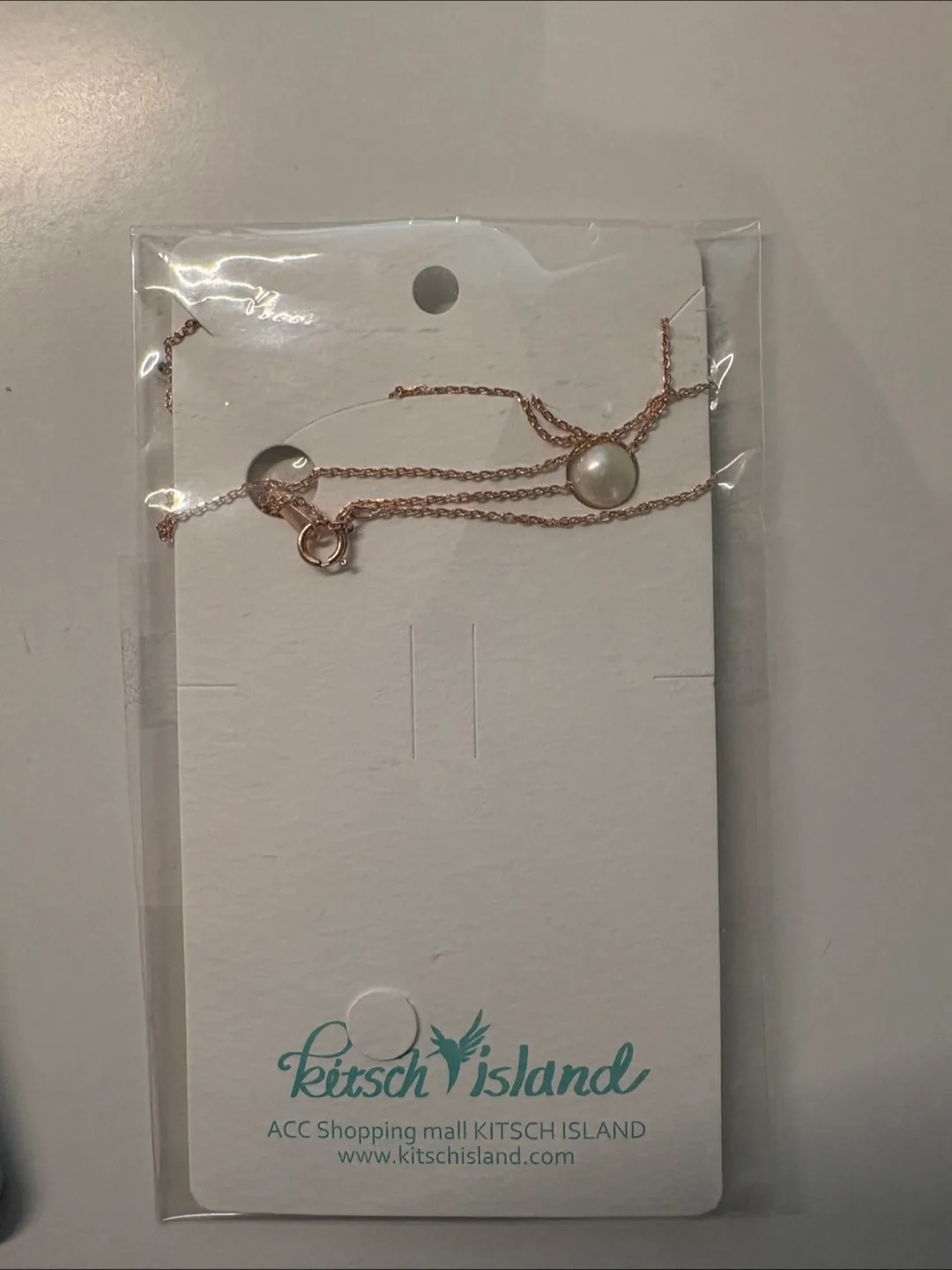 Kitsch Island Rose Gold Pearl Necklace thumbnail