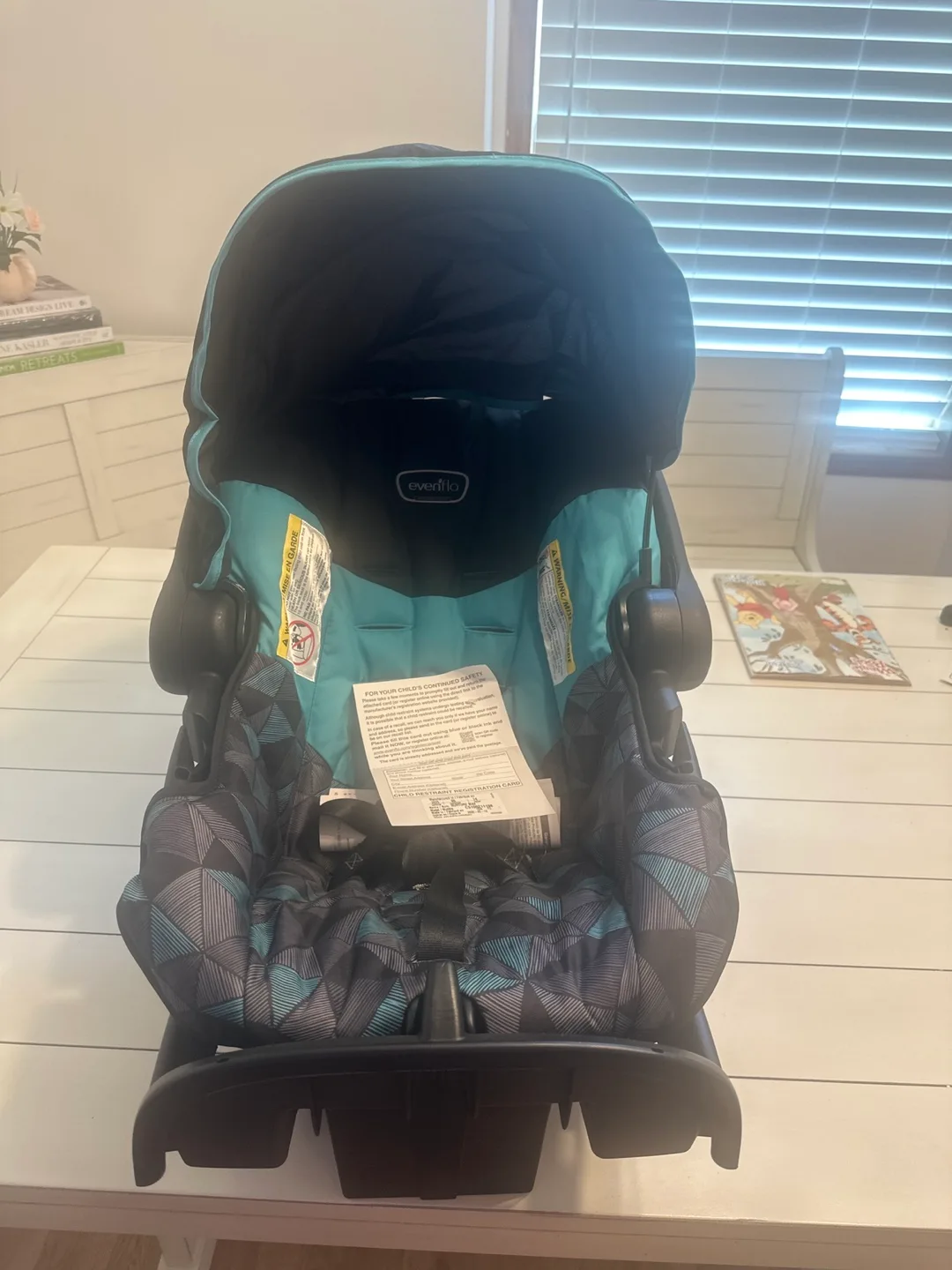 New Evenflo Nurture MAX Infant Car Seat thumbnail