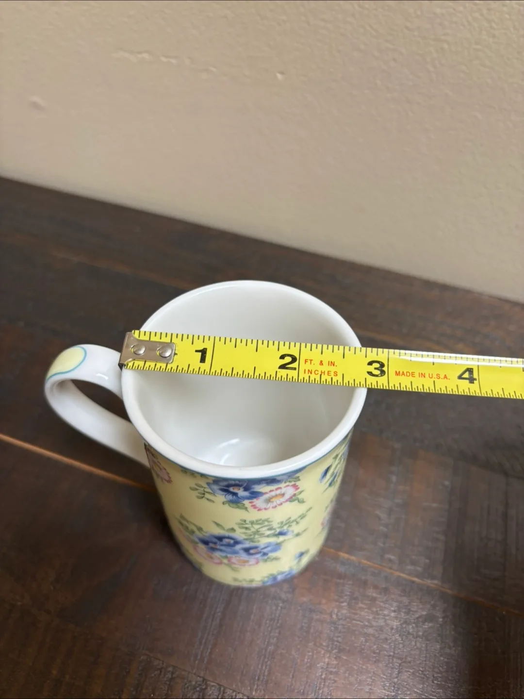 Royal Albert Emily Bone China Mug image indicator(4)