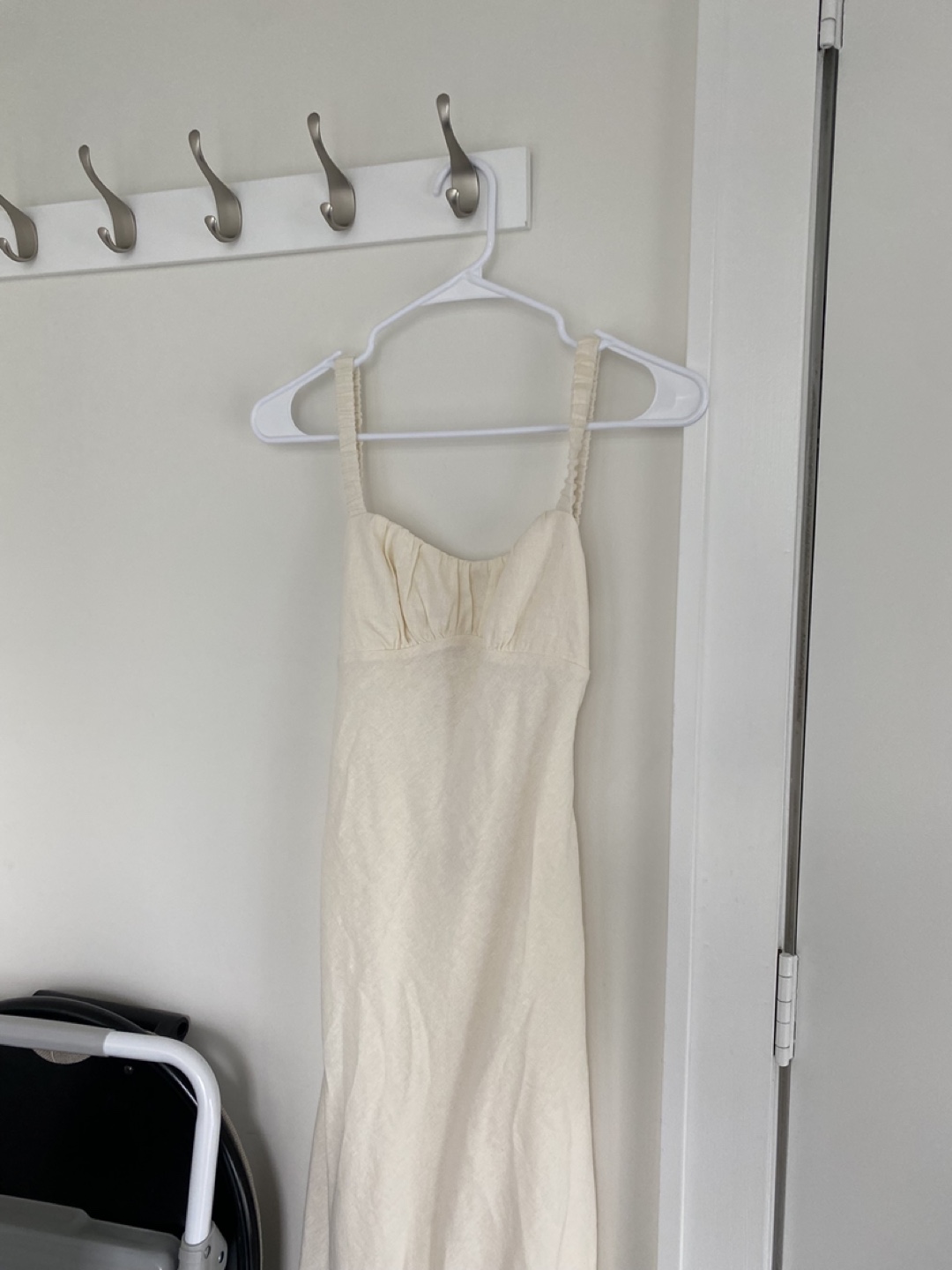 Dynamite Cream Dress - Size XXS - photo 2