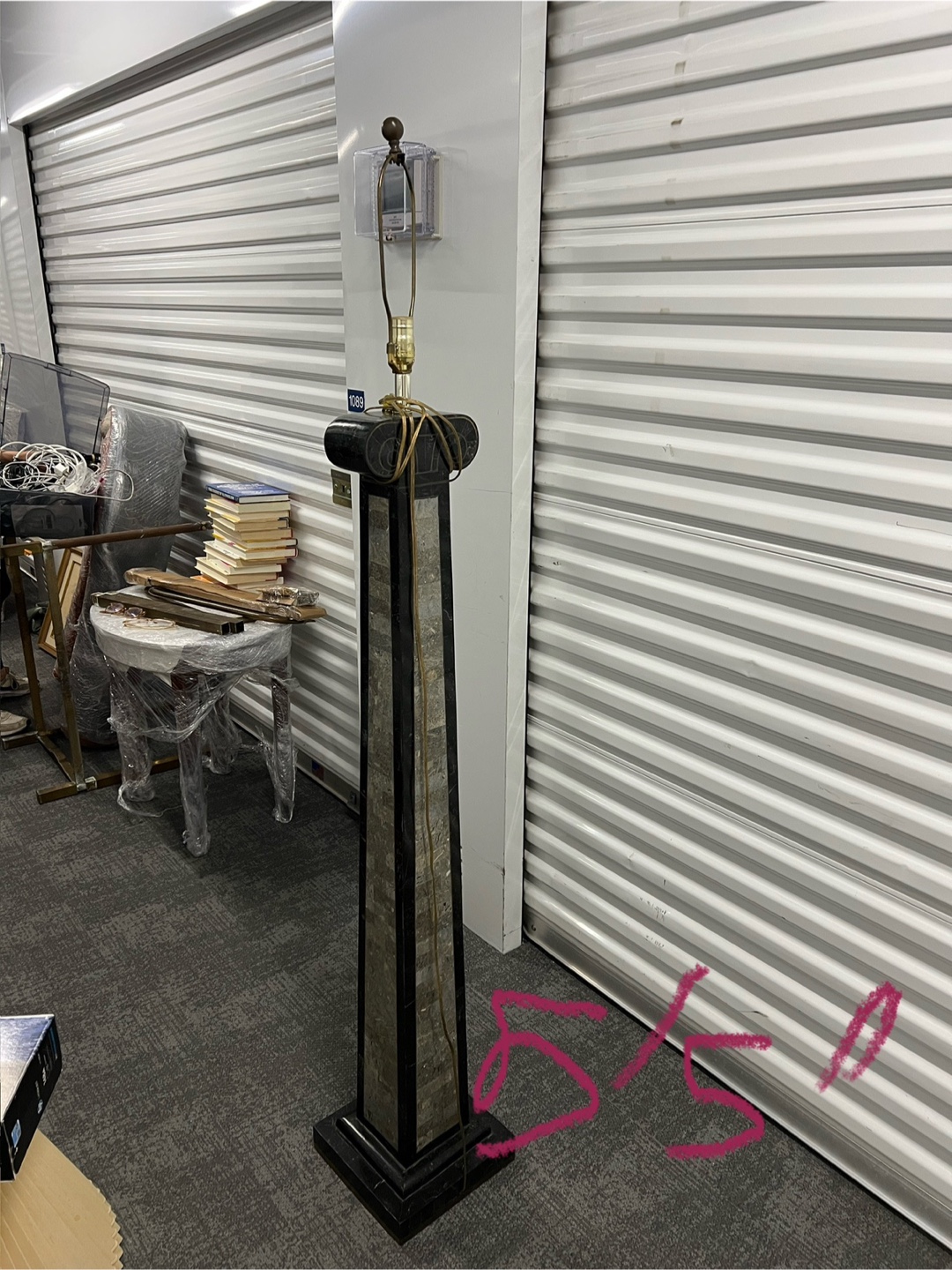 Antique Column Marble Floor Lamp - photo 2