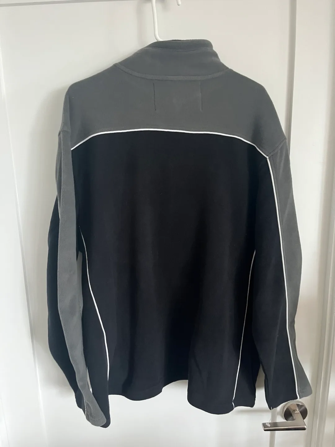 Toronto Maple Leafs NHL Fleece Pullover - Size L thumbnail