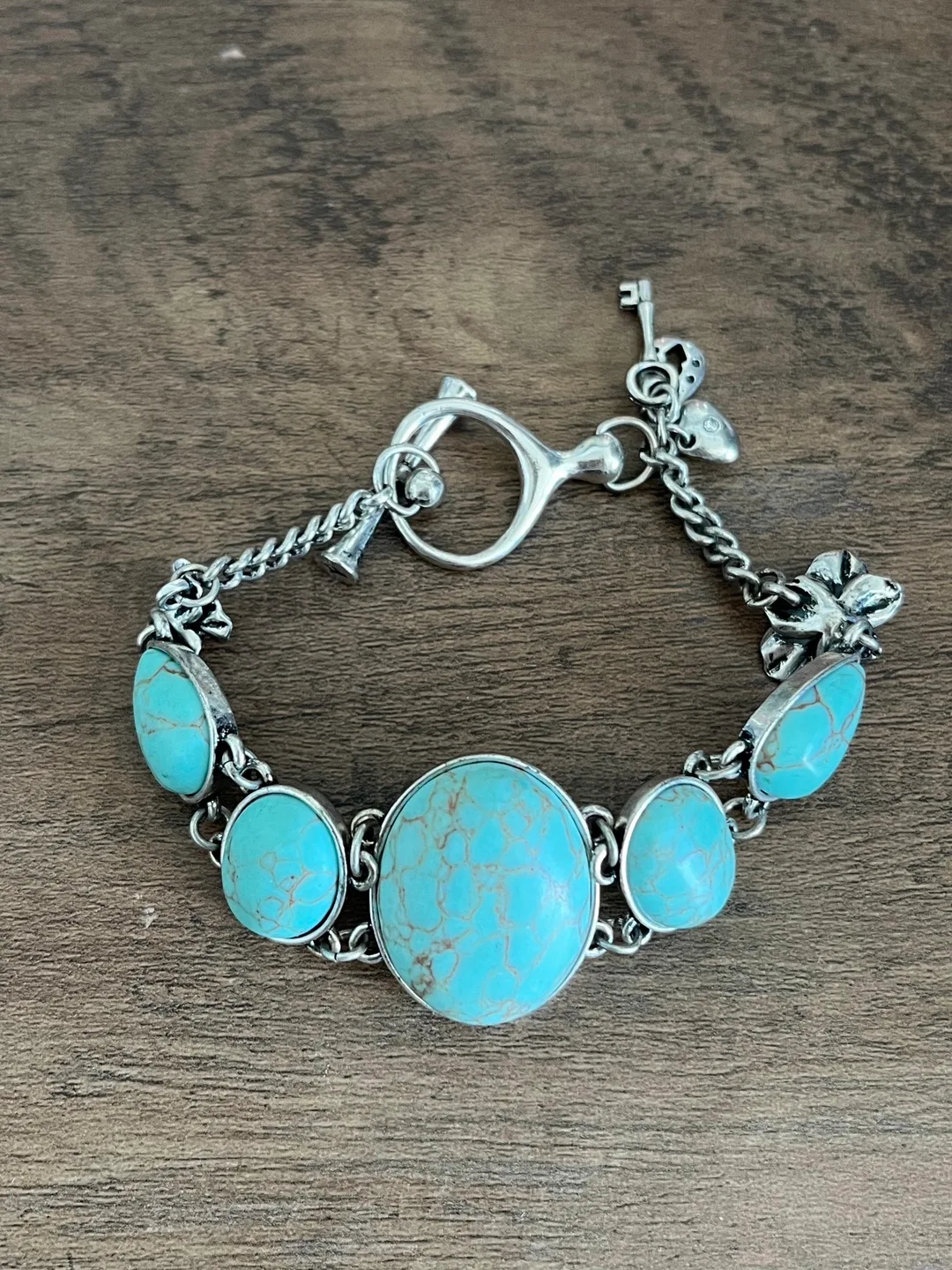 Fossil Silver-Tone Turquoise Bracelet image indicator(3)