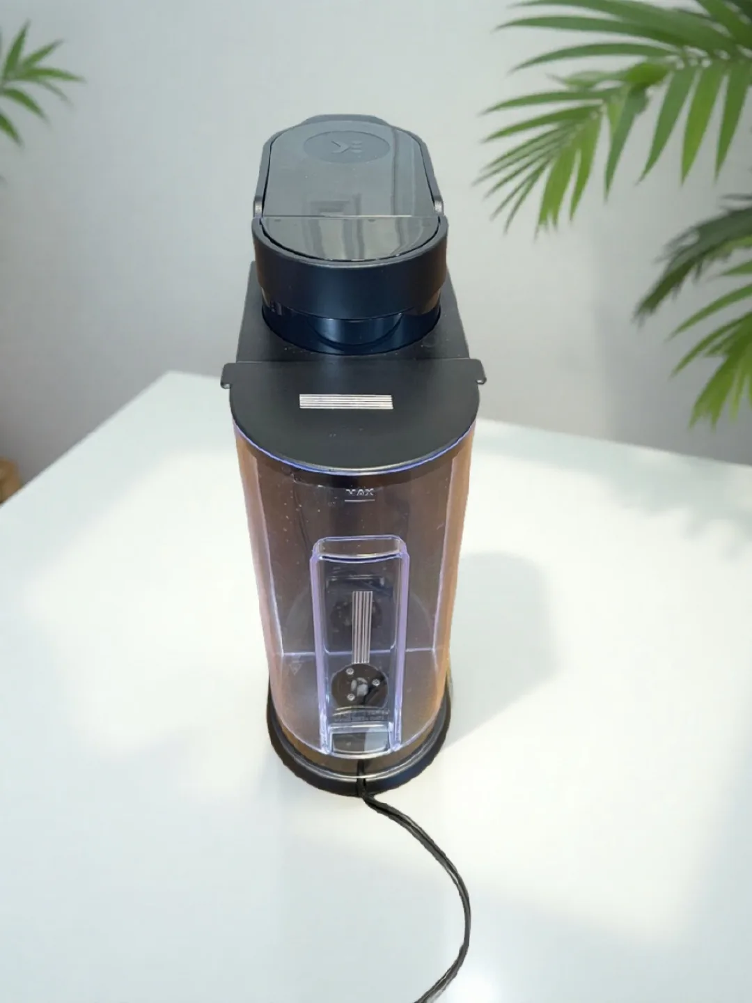 Keurig Single Serve Coffee Maker - Black image indicator(2)