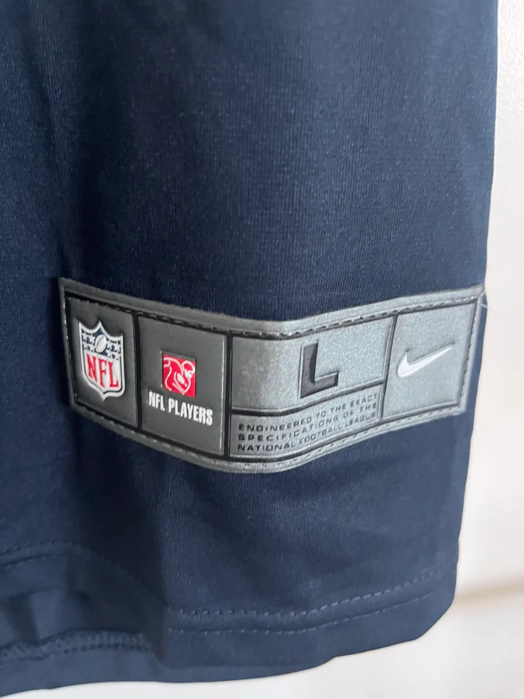 Nike NFL Seattle Seahawks Hart 19 Jersey - Size L image indicator(2)