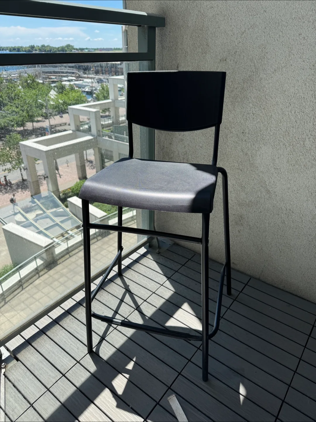 IKEA Black Bar Stool 🇨🇦 thumbnail