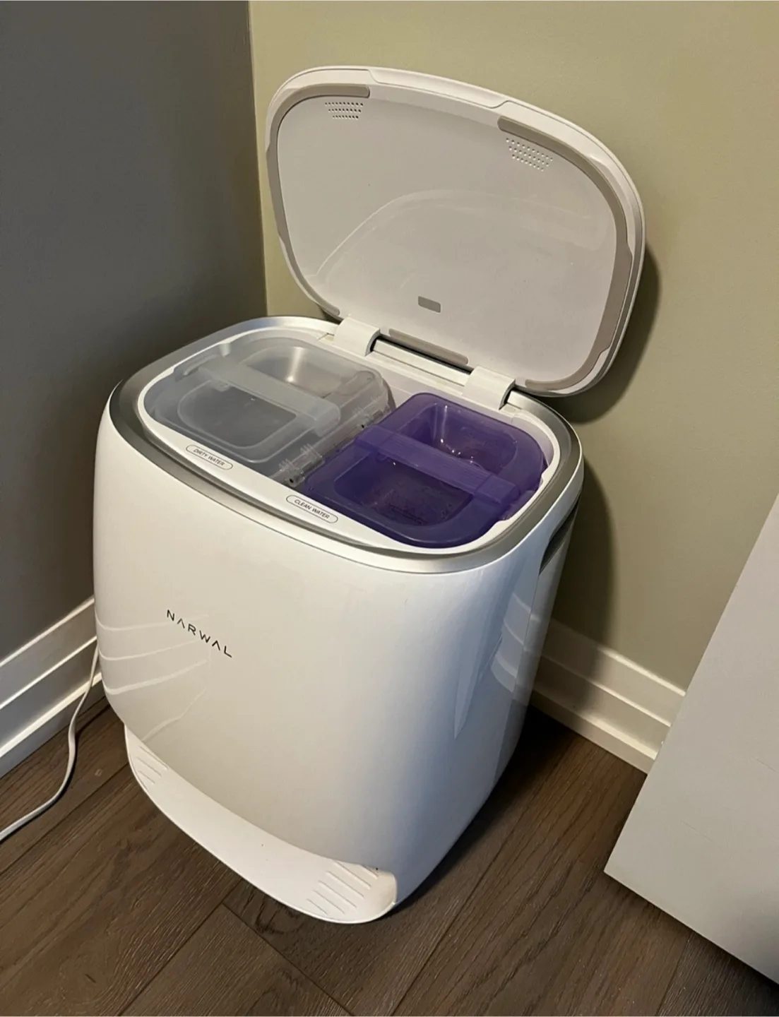 Robot vacuum and mop image indicator(7)