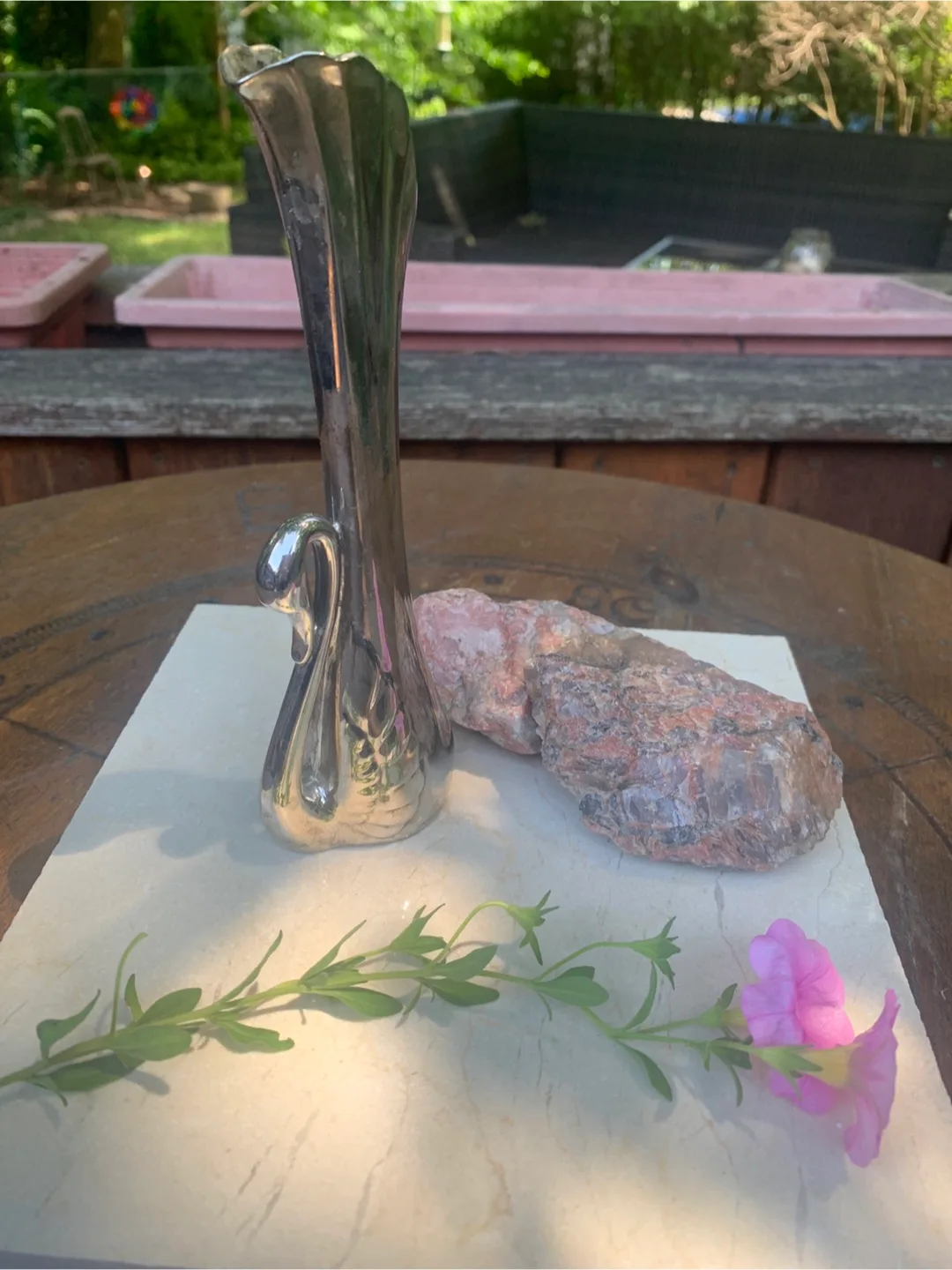 Vintage Silver Swan Vase image indicator(3)