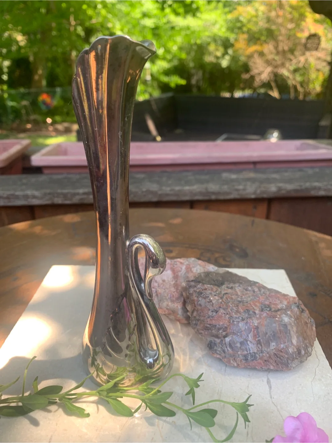 Vintage Silver Swan Vase image indicator(2)