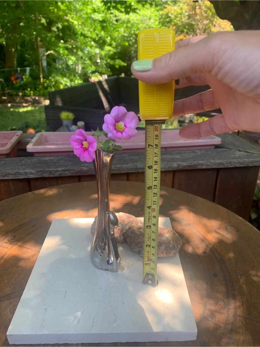 Vintage Silver Swan Vase image indicator(10)