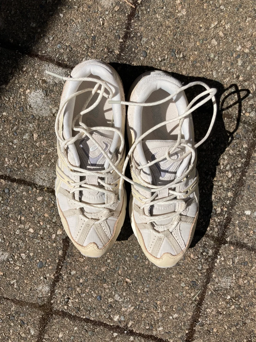 Asics Gel-1090 Cream/White Sneakers thumbnail