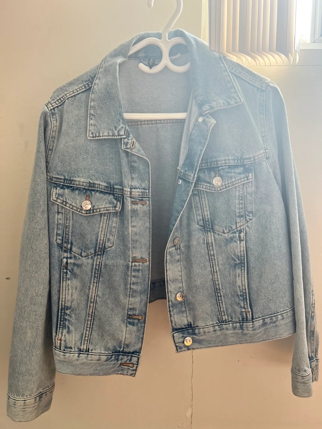 H&M Divided Denim Jacket - Size L thumbnail