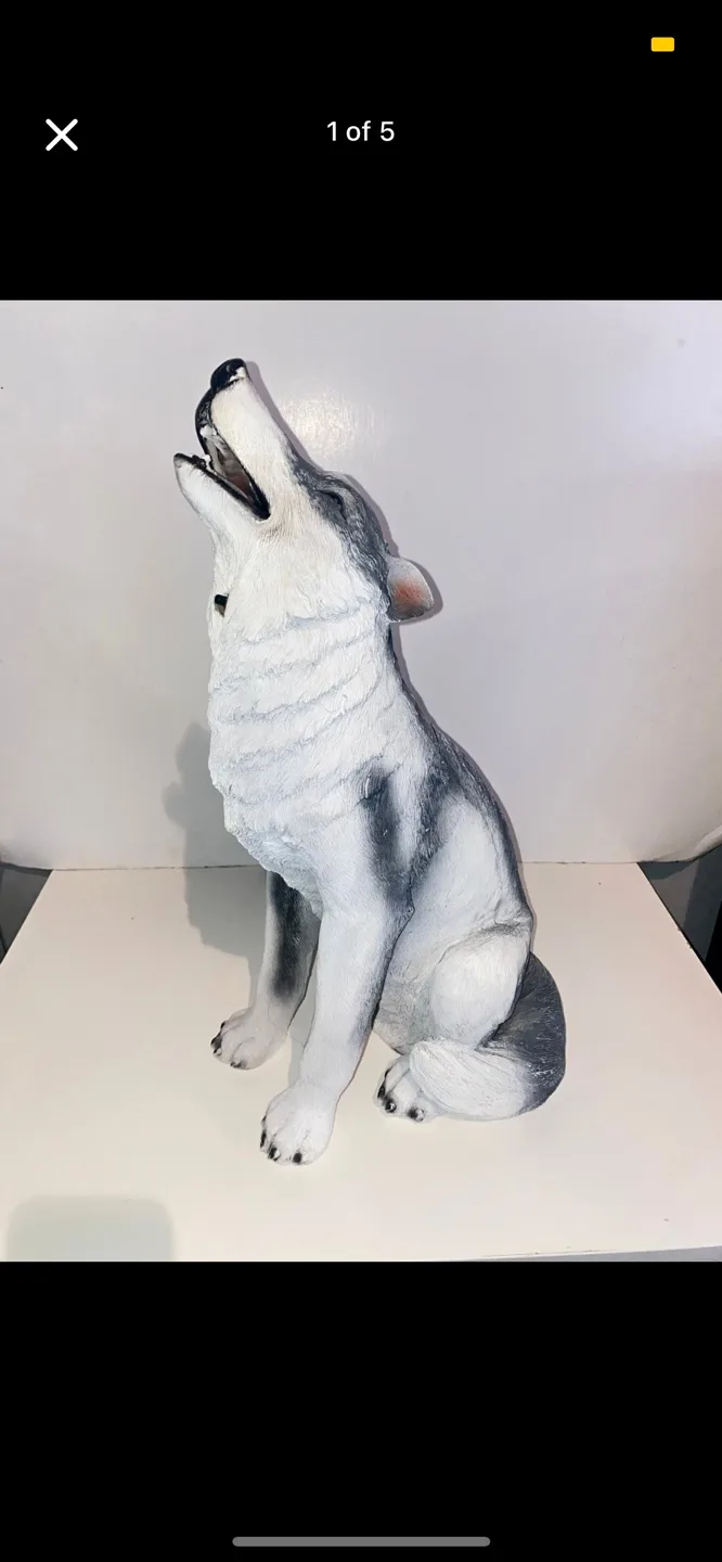Wolf Garden Ornament thumbnail