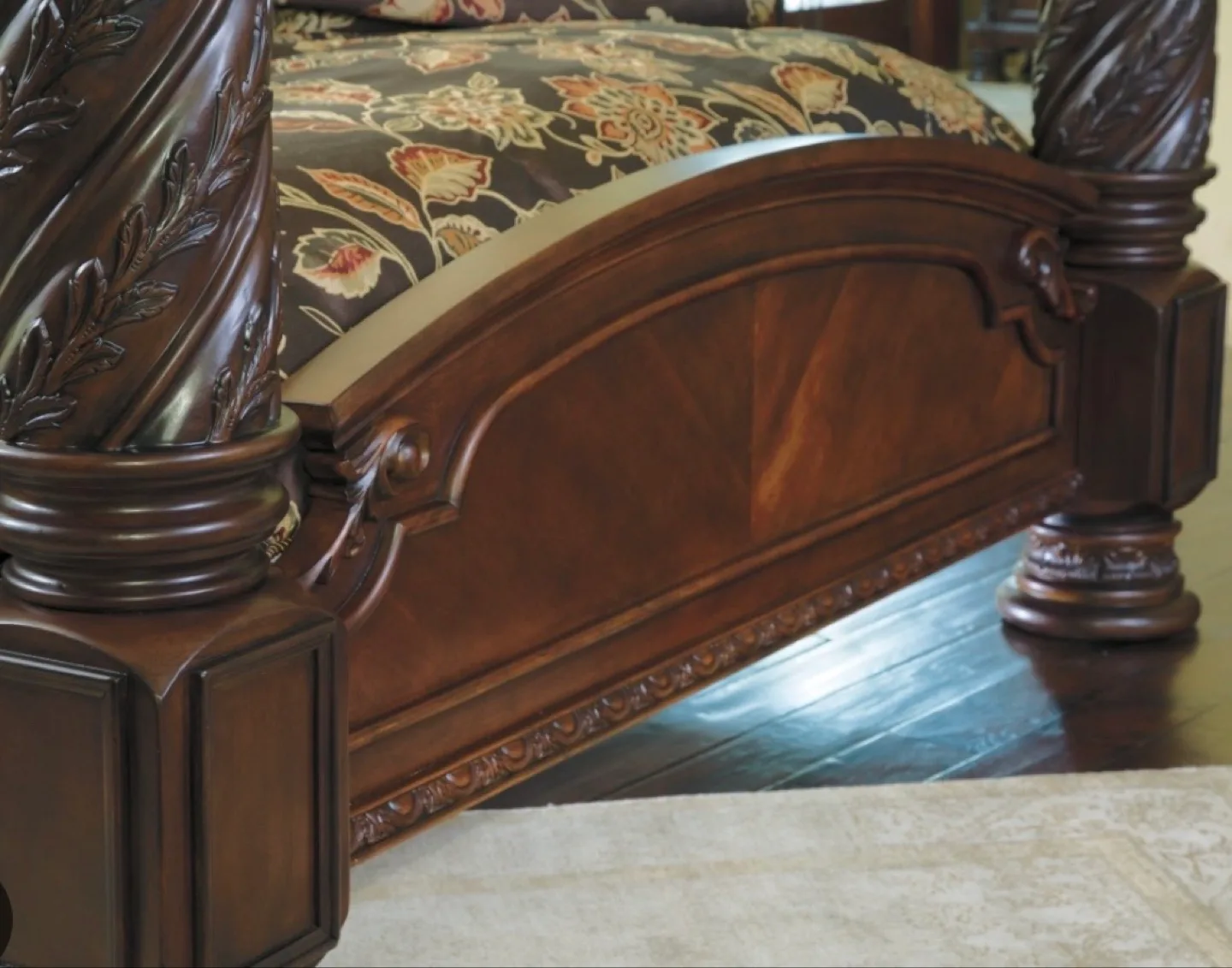 Ashley furniture bedroom set image indicator(4)