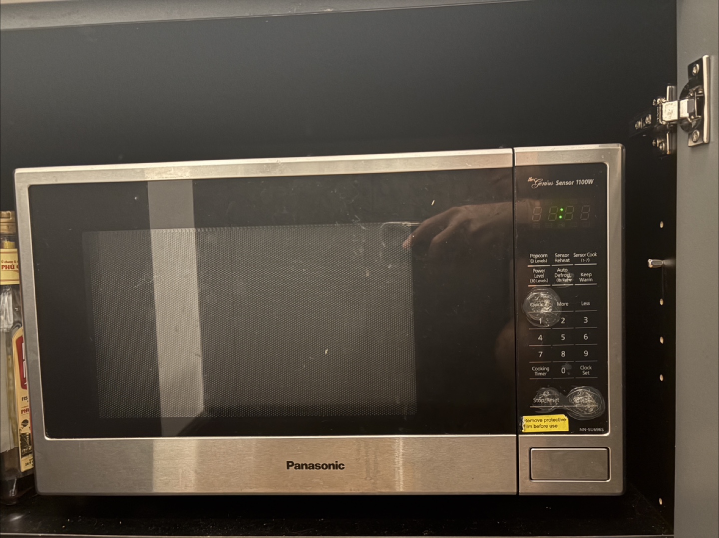 Panasonic Genius Sensor 1100W Microwave