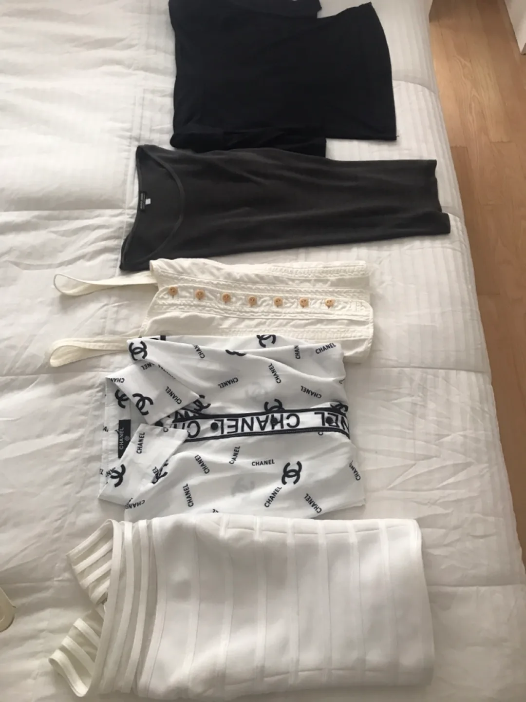 Assorted Women's Tops thumbnail