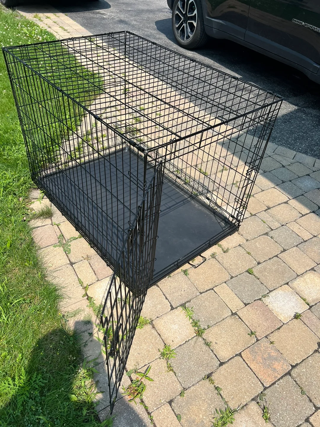 Black Wire Dog Crate thumbnail