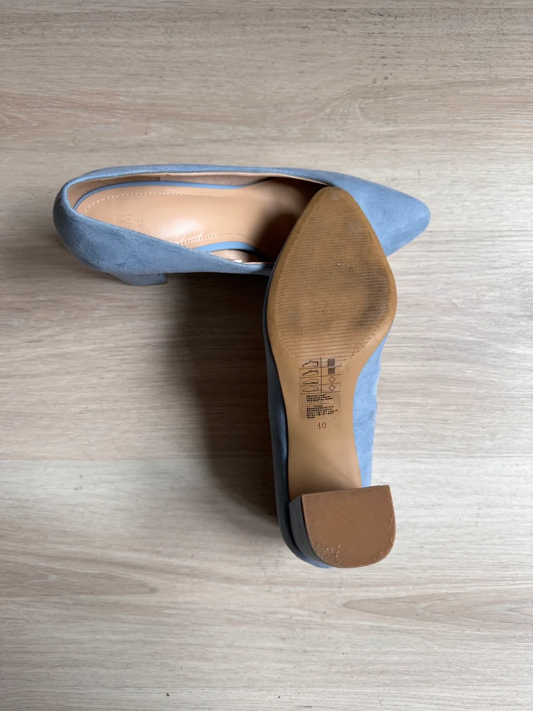 H&M Blue Suede Heels - Size EU 40 image indicator(4)