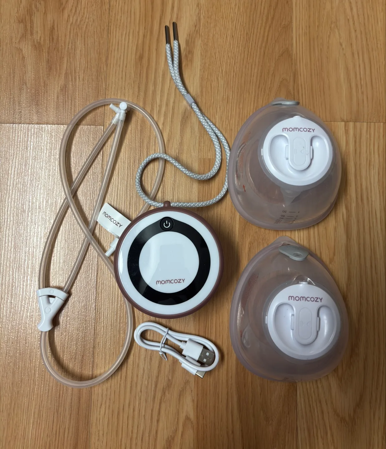 Momcozy Wearable Breast Pump V1 with Extra Flanges thumbnail