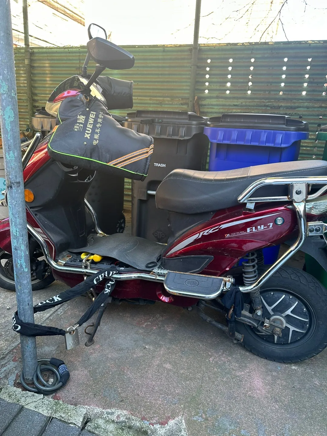 Red Fly-7 Electric Scooter image indicator(2)