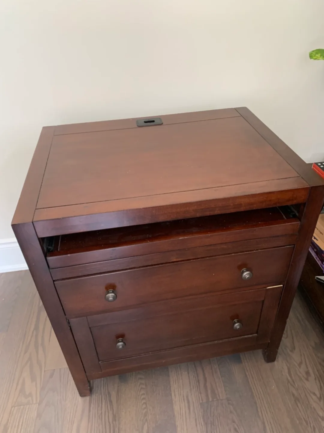 Brown Wooden 3-Drawer Office Cabinet thumbnail