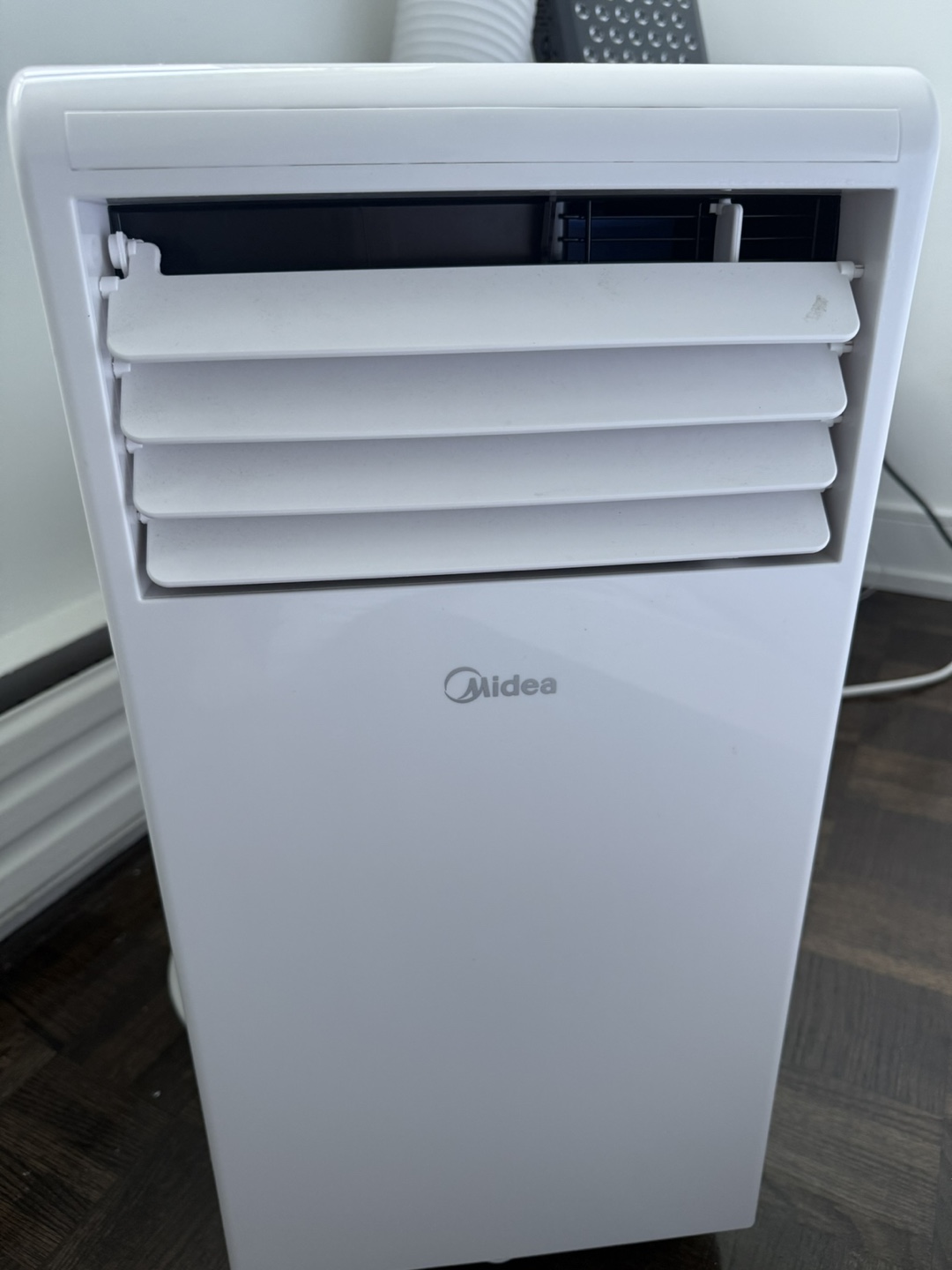 Midea Portable Air Conditioner MP05DRWBA3RCM