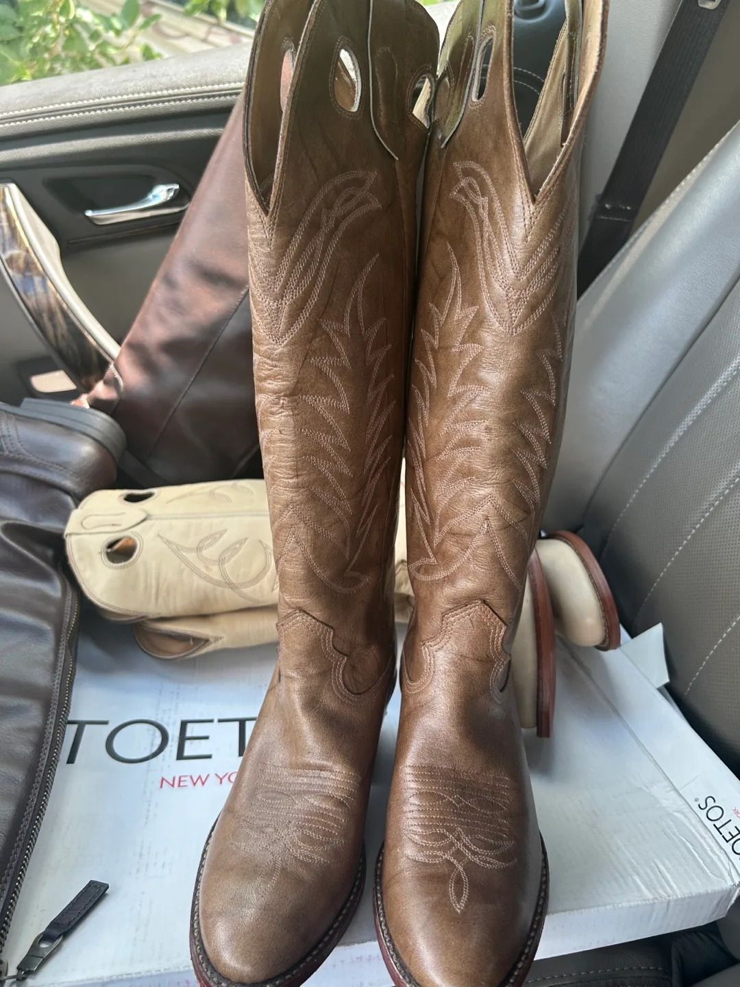 Brand New Go Western Stampede Leather Cowboy Boots image indicator(4)