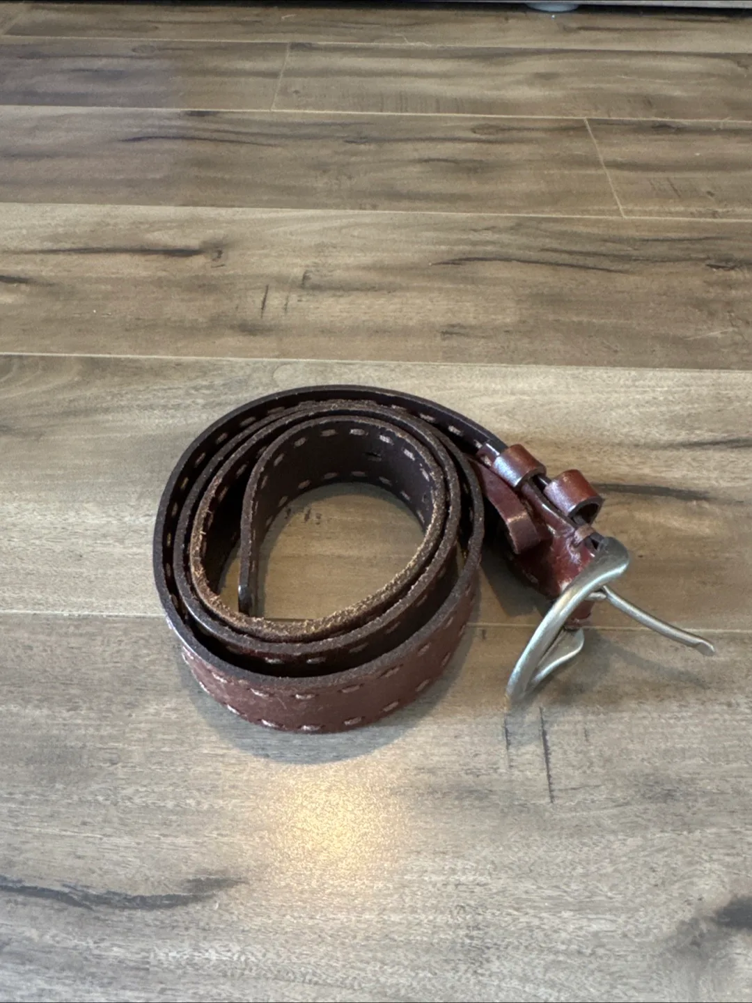 Free -Genuine Leather Brown Belt, Size 39" 🇨🇦 thumbnail