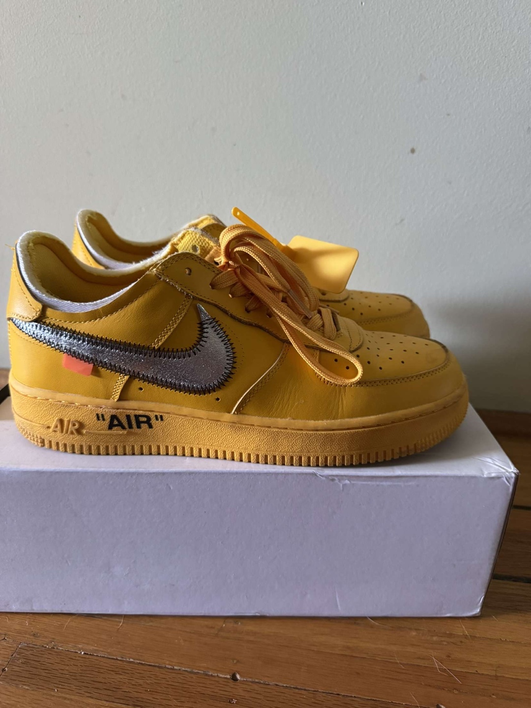 Nike x Off-White Air Force 1 Low Lemonade US 10.5 - photo 5