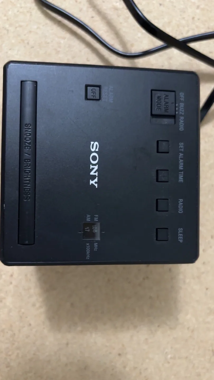 Sony Alarm Clock Radio thumbnail