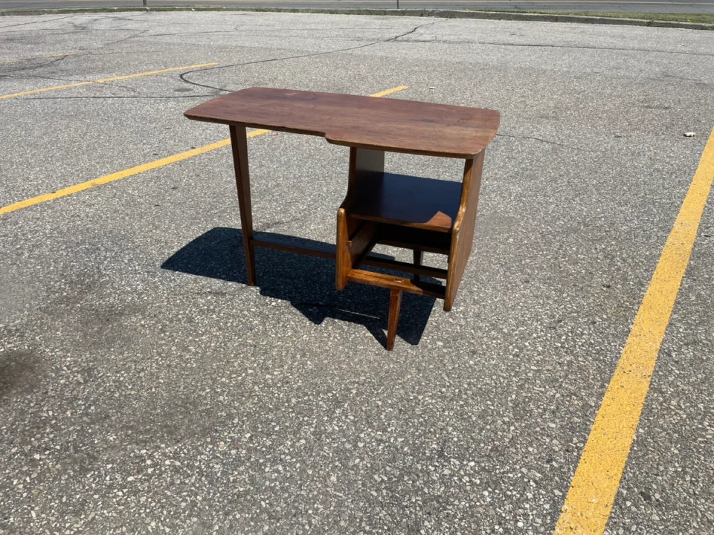 Vintage Mid Century Modern Wooden Desk 1950 image indicator(9)