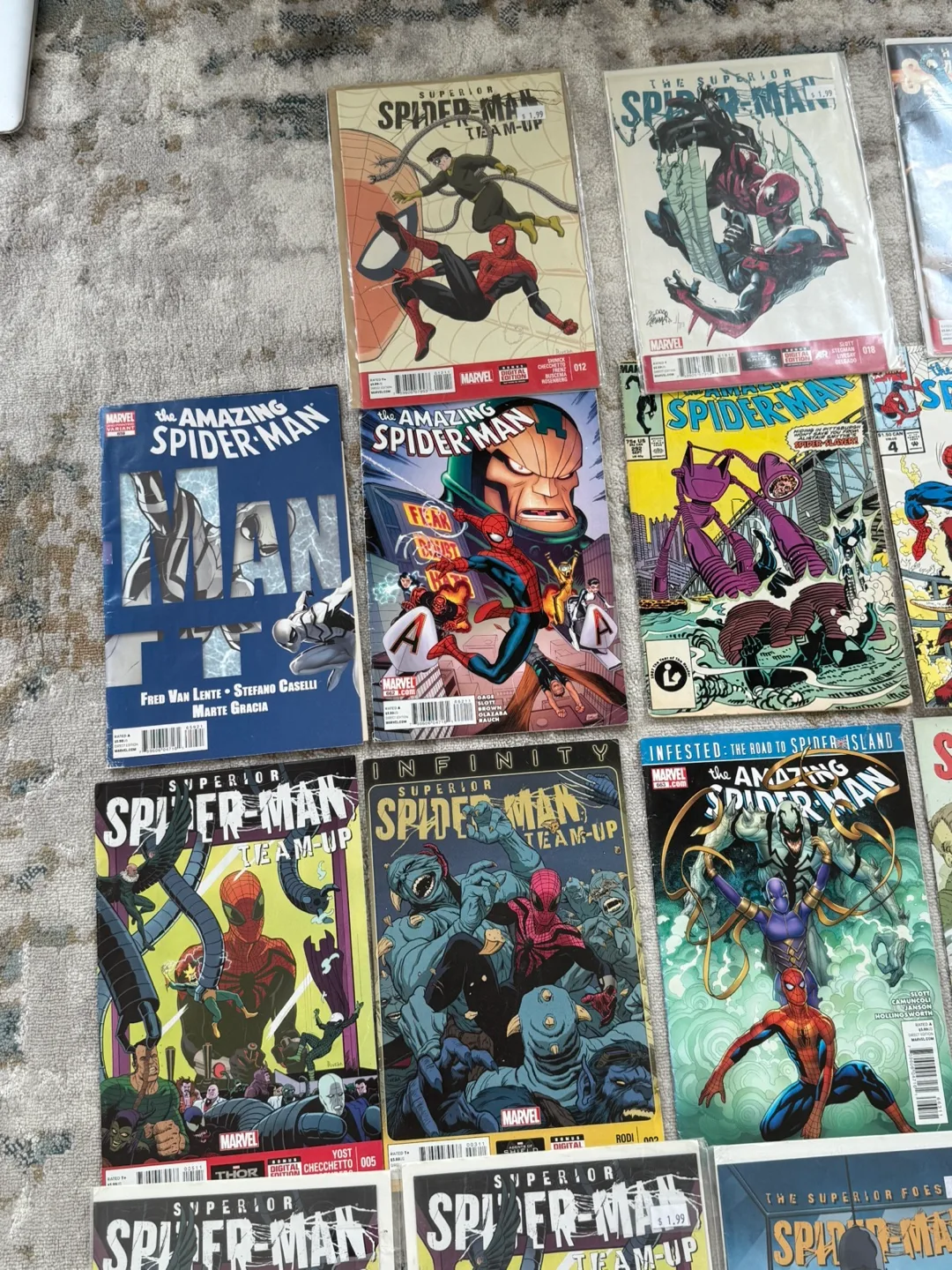 20 Comics MARVEL SPIDER-MAN image indicator(4)