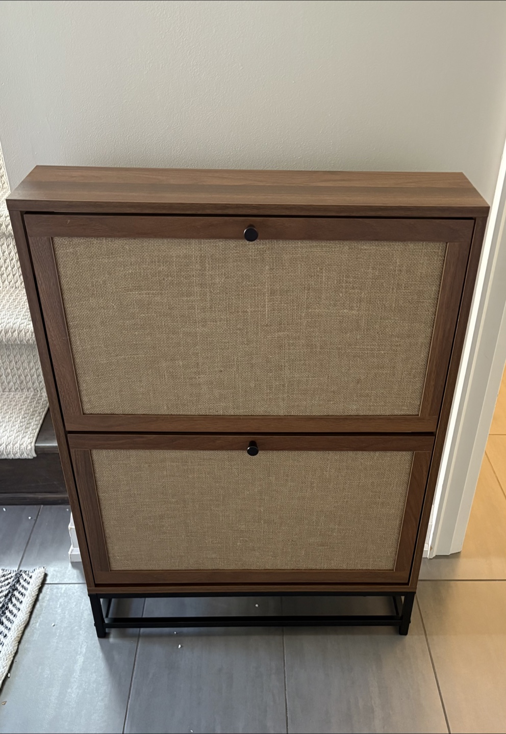 BRAND NEW Shoe Cabinet- narrow - photo 3