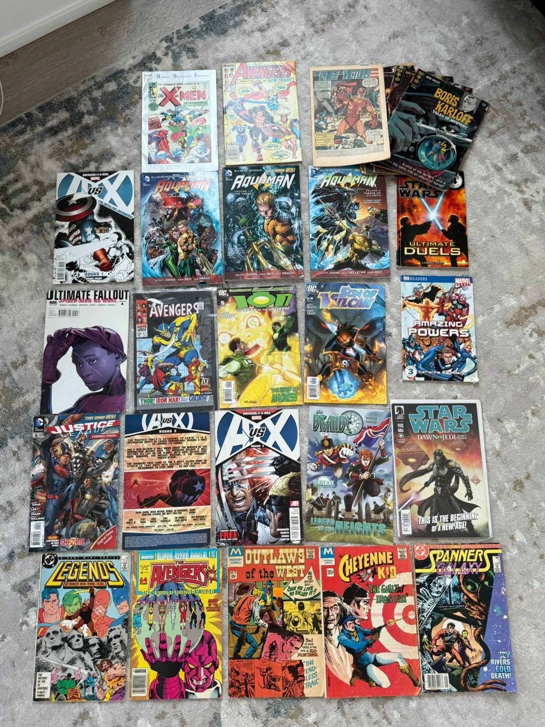 Vintage 28 Comics Collection thumbnail