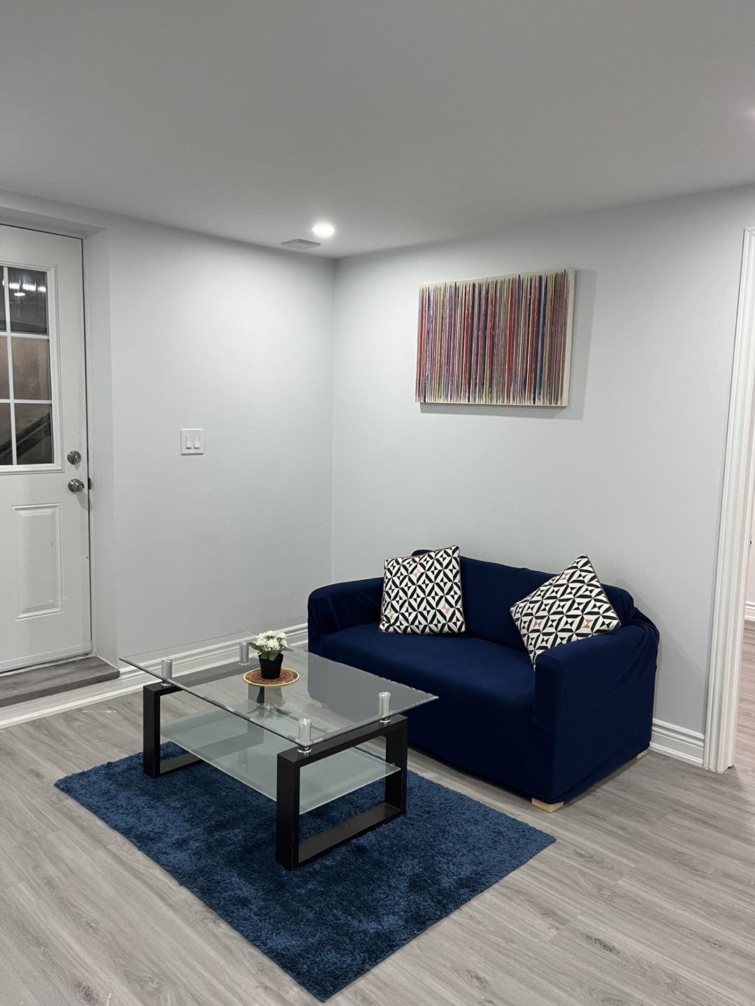 2 Bed 1 bath Walkup Basement Apartment for Rent