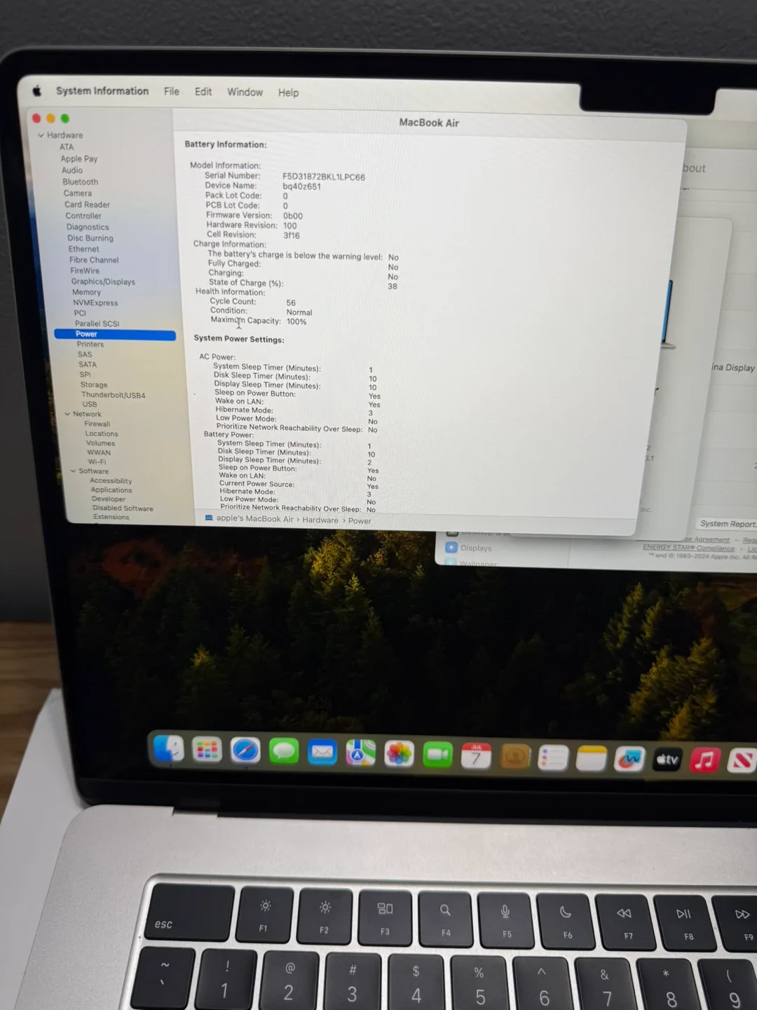Apple MacBook Air 15” M2 8/256GB Like new image indicator(5)