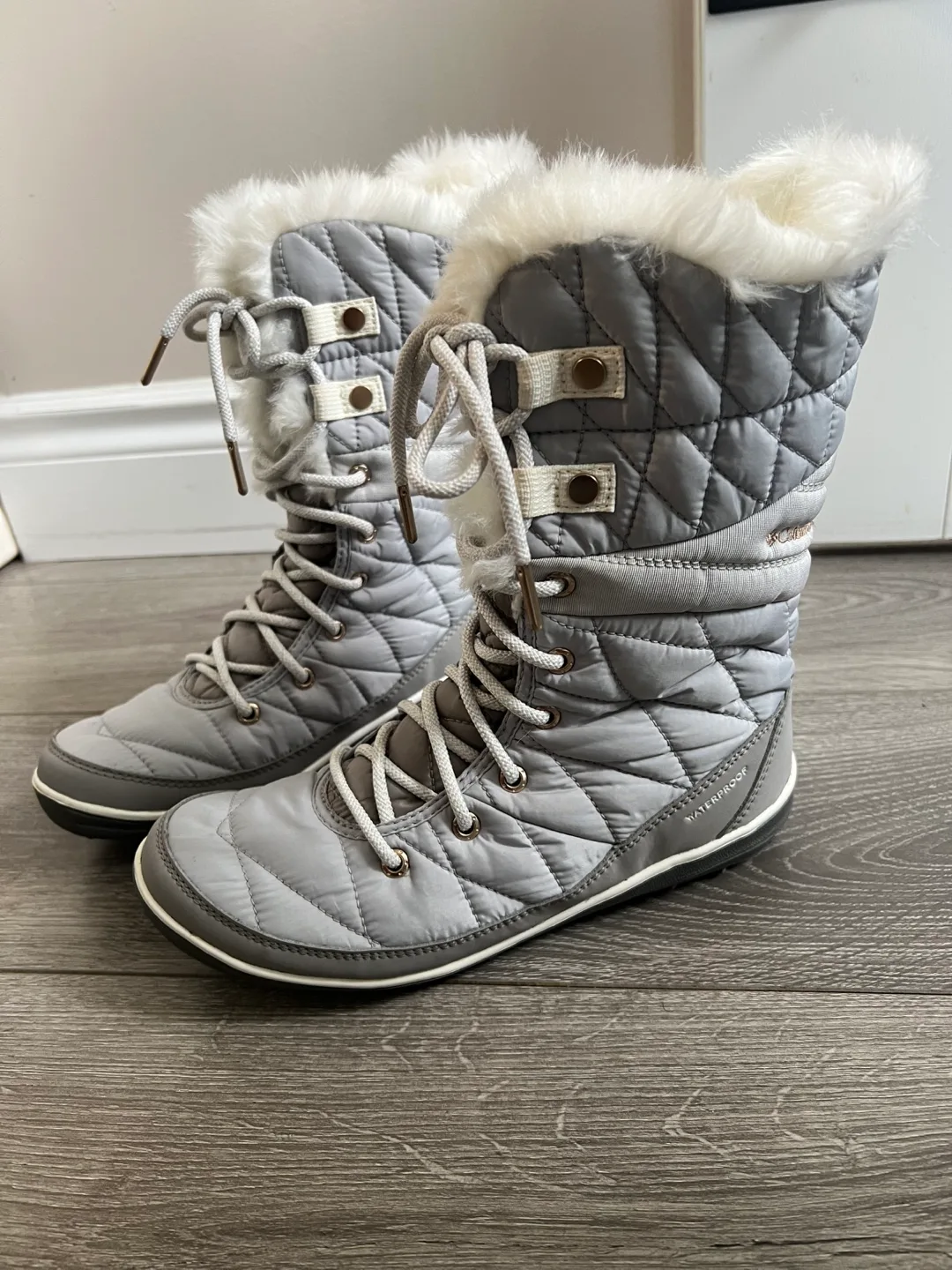 Columbia Winter High Cut Boots Omni Grip thumbnail
