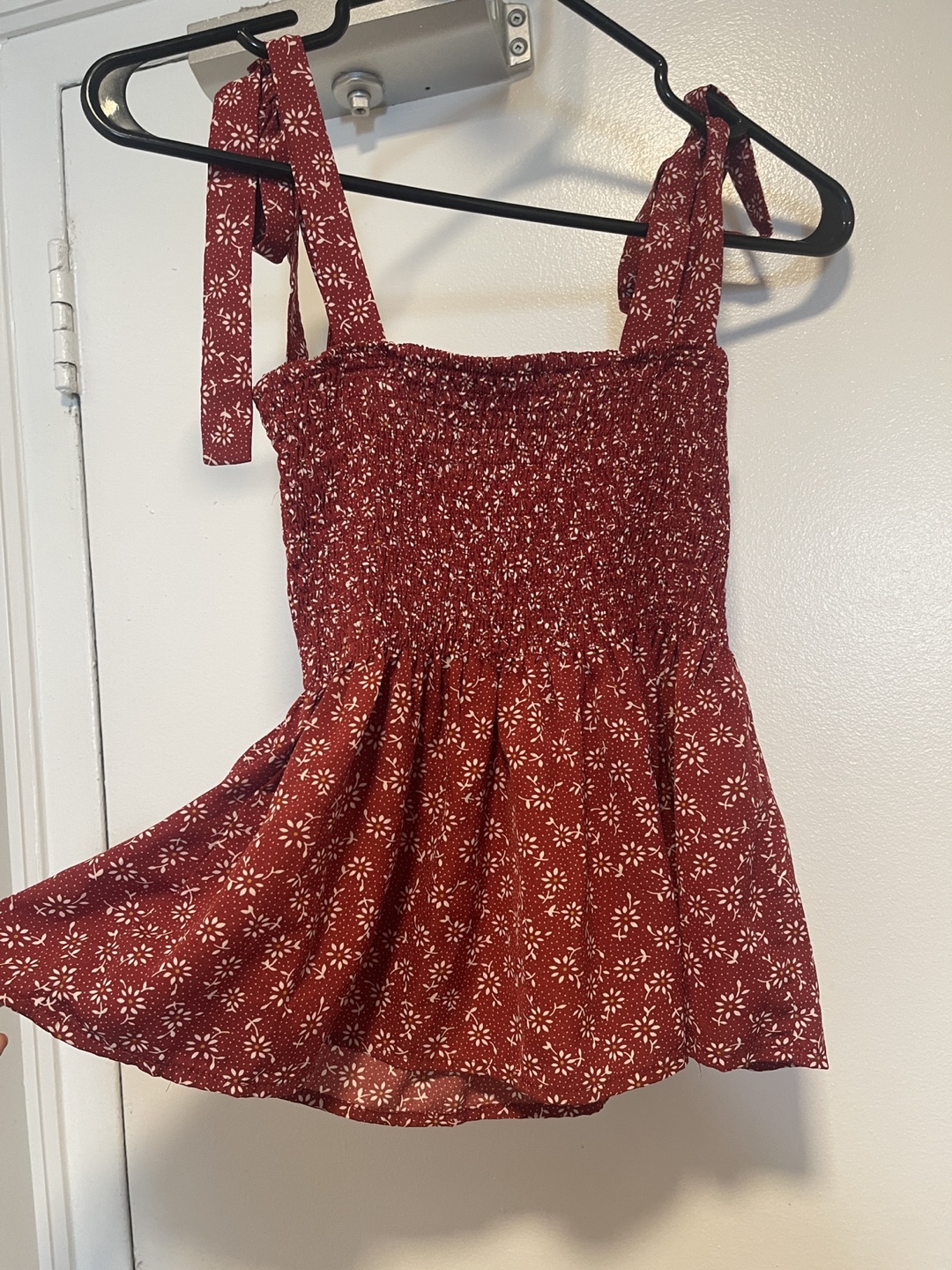 Red Floral Tie Strap Smocked Tank Top - photo 4