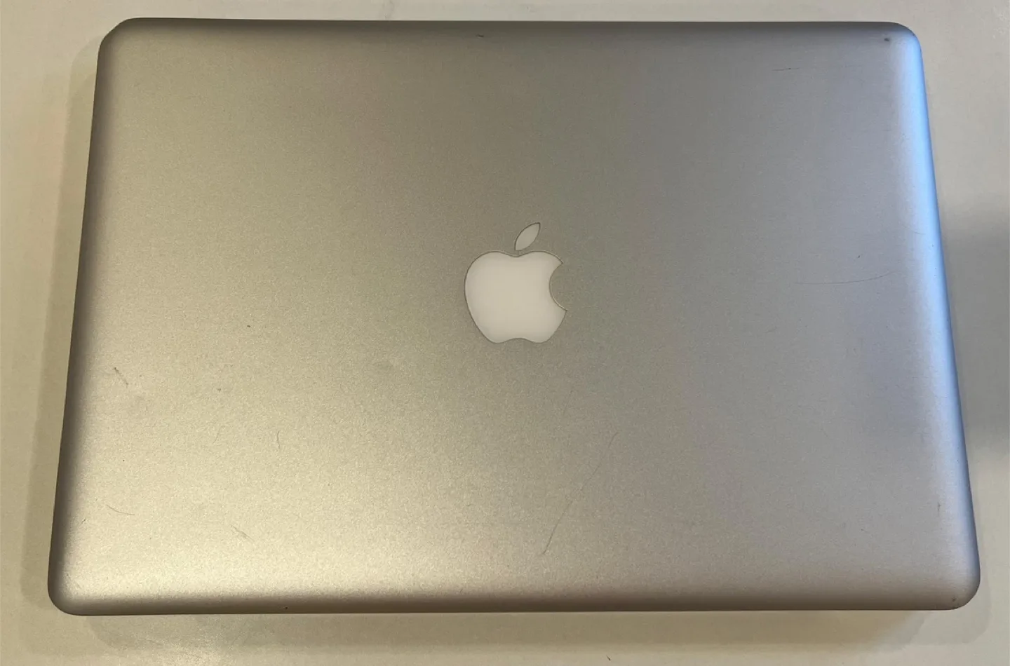 Apple MacBook Pro 2012 mind 13 inch image indicator(4)