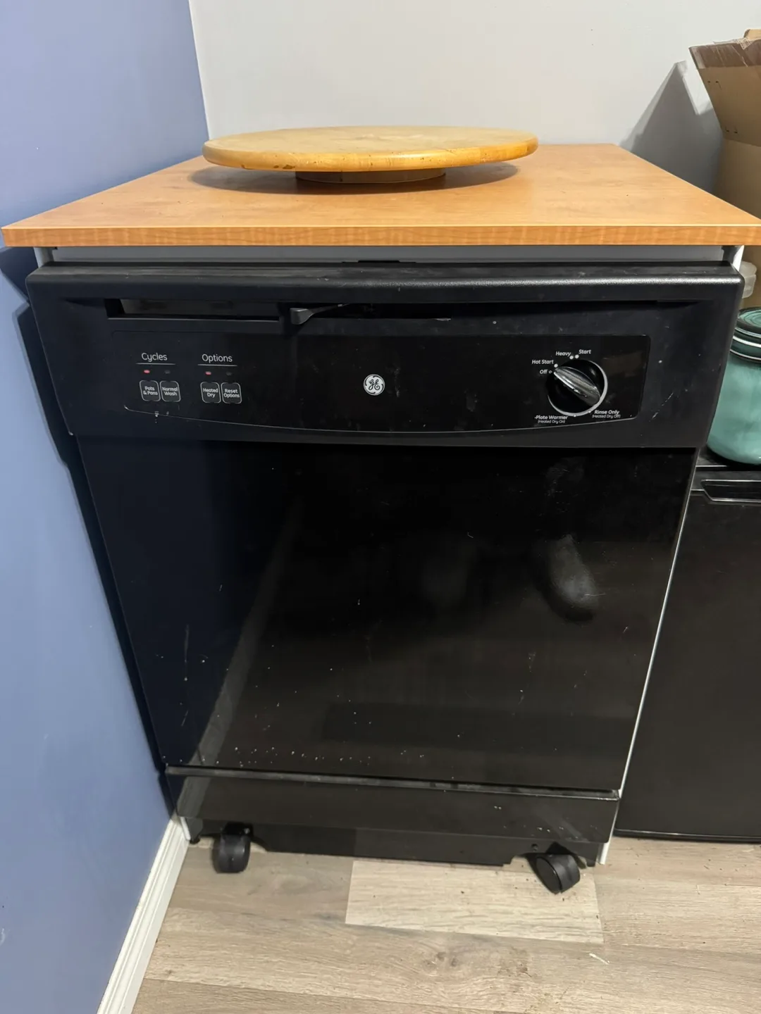 Pending** GE Portable Dishwasher **PICKUP ONLY-PENBROOKE** thumbnail