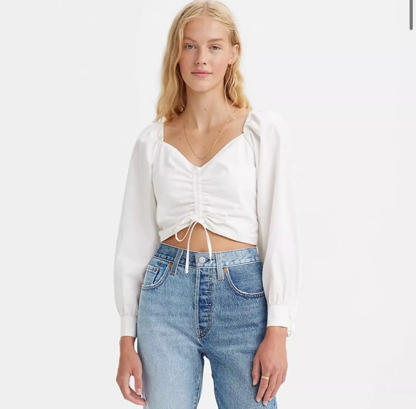 NEW WITH TAGS white Levi’s cropped blouse size medium 🇨🇦 thumbnail