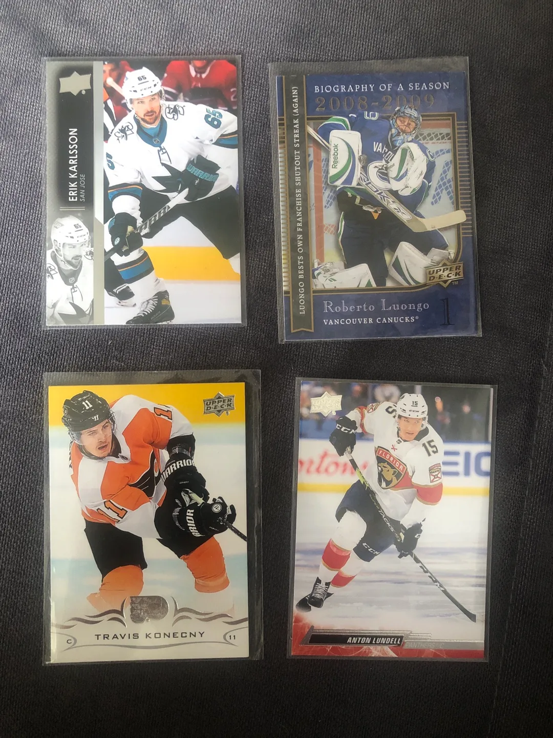 14 Hockey Cards - Upper Deck Series 1 & Portraits image indicator(3)