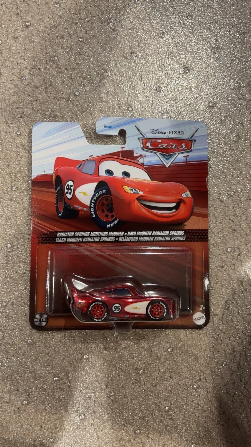 Disney Pixar Cars Lightning McQueen Diecast Car thumbnail