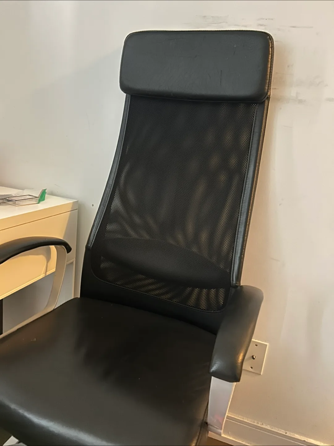 Black Office Chair thumbnail