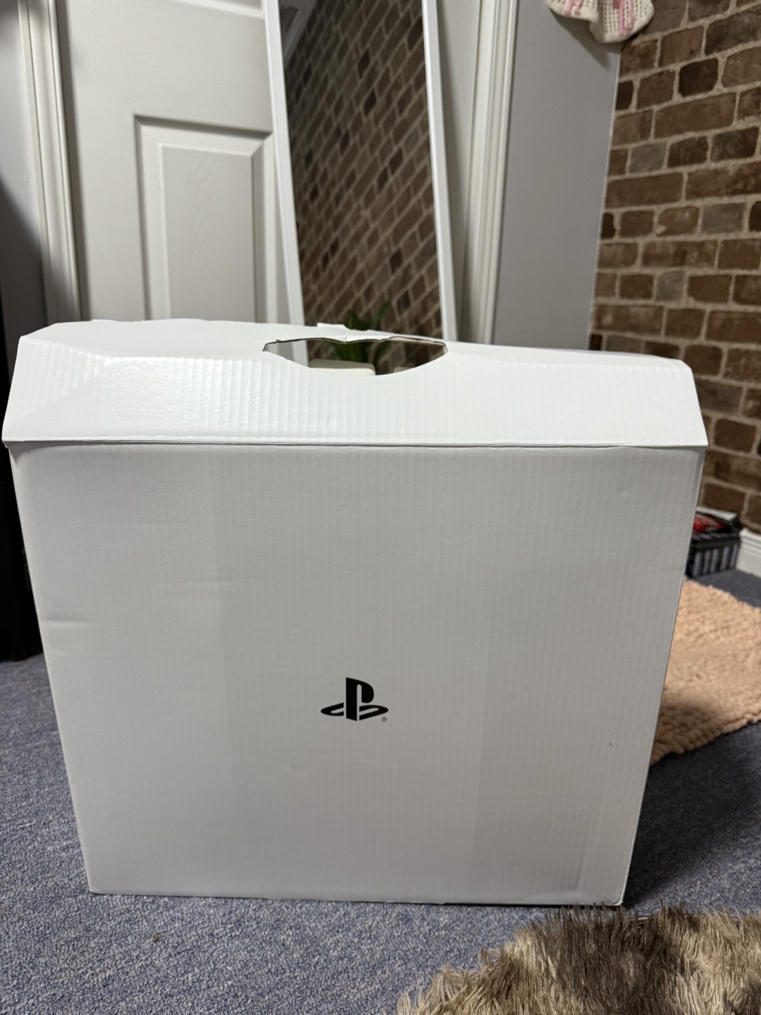 PlayStation 5 (PS5) Console - photo 2