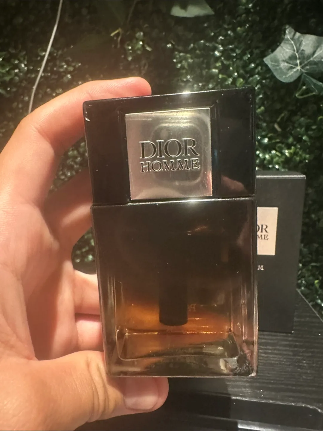Dior Homme Parfum image indicator(2)