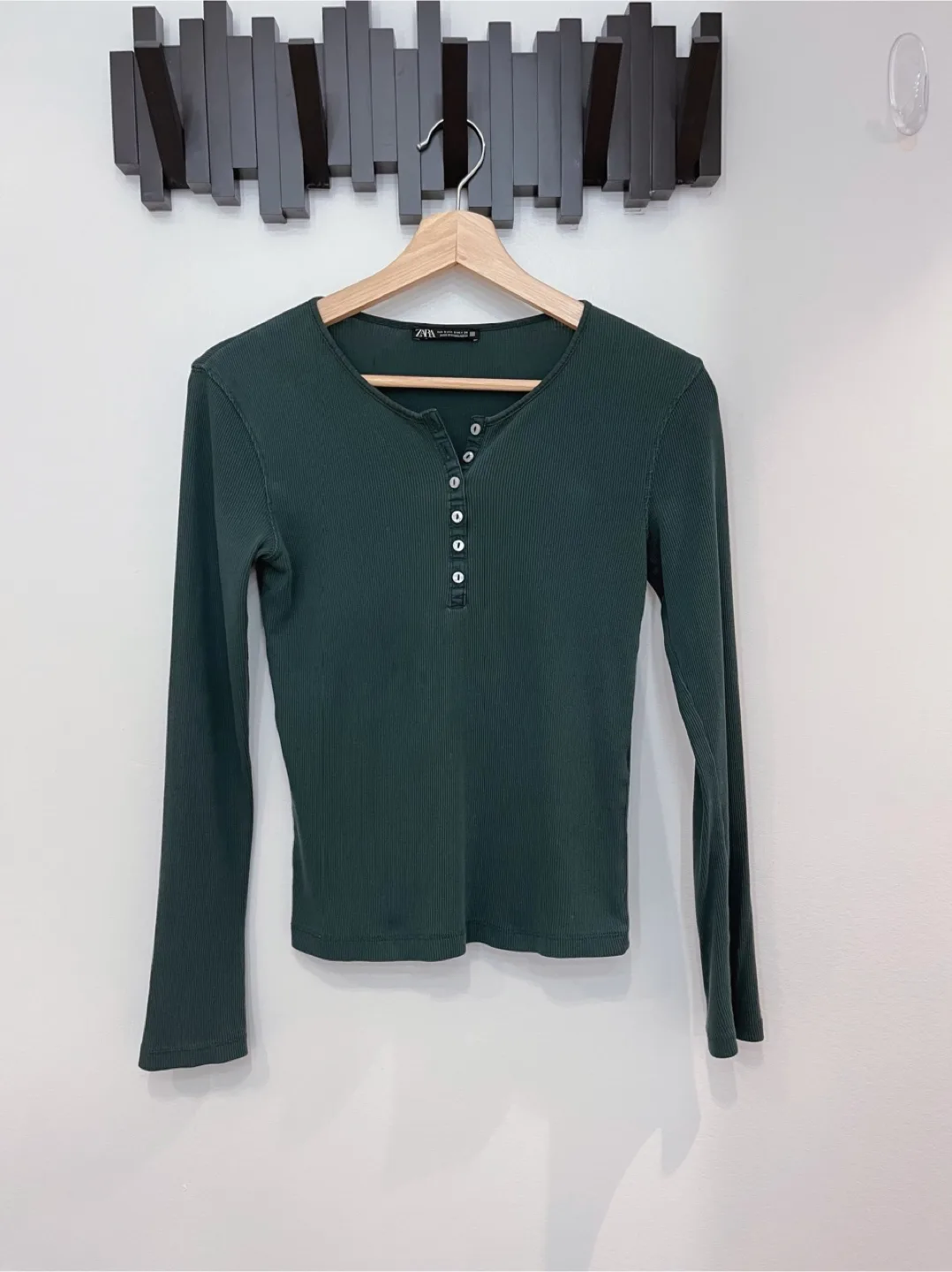 Zara dark green long-sleeves T-shirt- Size S thumbnail